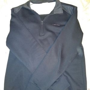 Calvin Klein Men's pull over longsleeve.